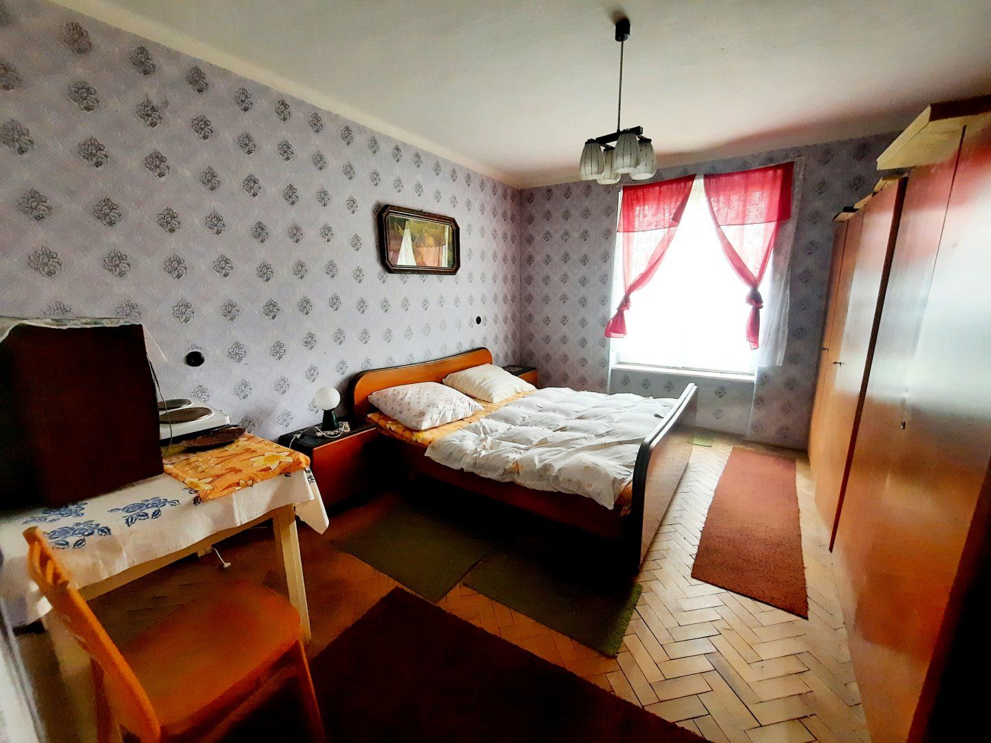 Na predaj 3 izbový byt v rodinnom dome s vlastným pozemkom v Vranove nad Topľou