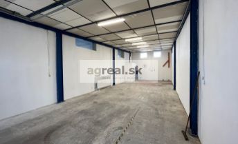 Prevádzkové priestory (dielňa, ručná umývarka, sklad) 100 m2 so sociálnym zariadením, Rožňavská ulica