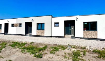 MODERNÁ novostavba 3 izbového bungalovu (časť trojdomu ) *GAJARY * + predpríprava- klíma, el.rolety,
