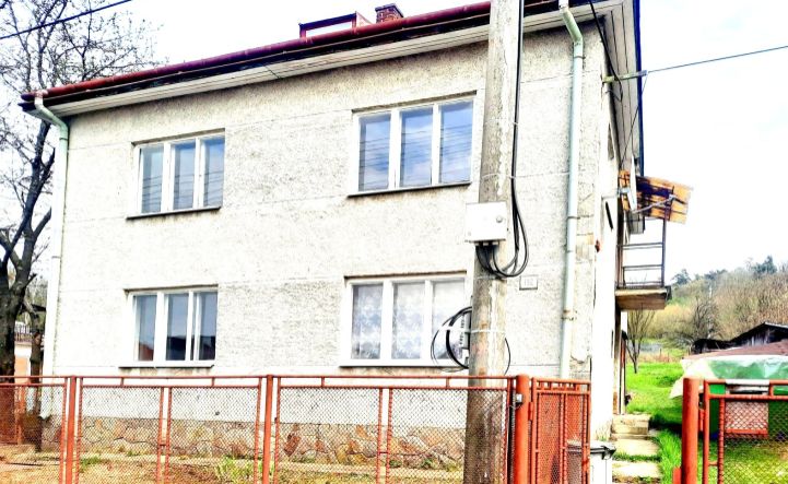 Na predaj dvojpodlažný rodinný dom v Tovarnom- okres Vranov nad Topľou