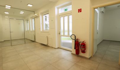 Priestory vhodné pre ambulancie/laboratórium v Ružinove, Narcisova ul.