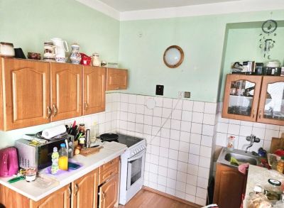 Veľký 3-izbový byt v Novákoch na PREDAJ