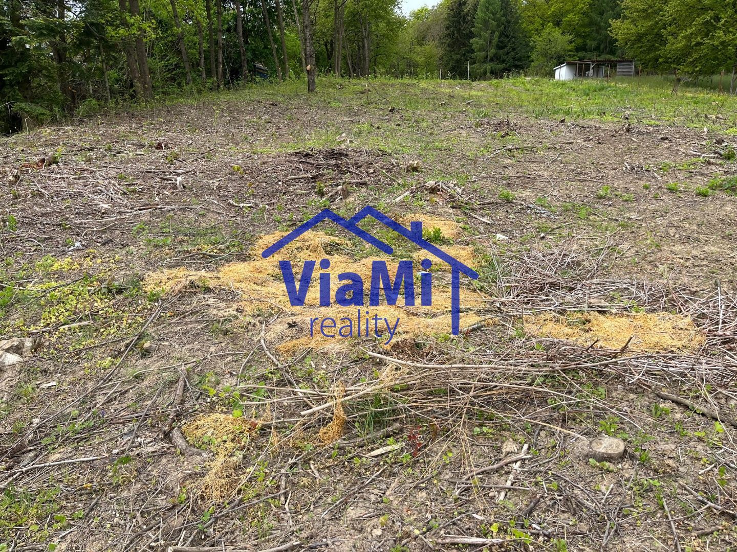 VG-1P-019c Exkluzívne na predaj stavebný pozemok v obci Nemečky