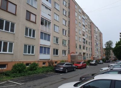 NOVÁ  CENA - 3 izbový byt s balkónom na ul. J. Murgaša