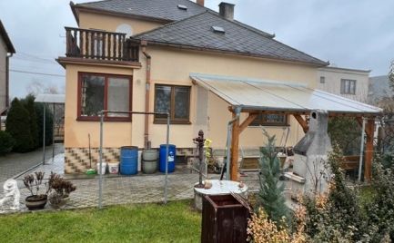 Rodinný dom v obci Lakšárska Nová Ves