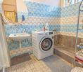 DIAMOND HOME s.r.o. Vám ponúka na predaj 5 izbový obývaný rodinný dom v Trhovej Hradskej