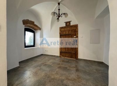ARETÉ REAL - PRENÁJOM KOMERČNÉHO PRIESTORU V HISTORICKOM DOME, PEZINOK, POTOČNÁ