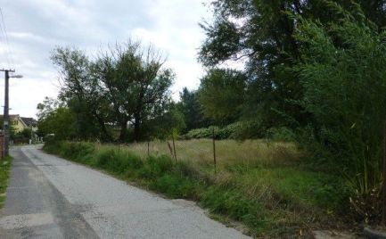 Na predaj stavebný pozemok na výstavbu rodinných domov v Lamači.