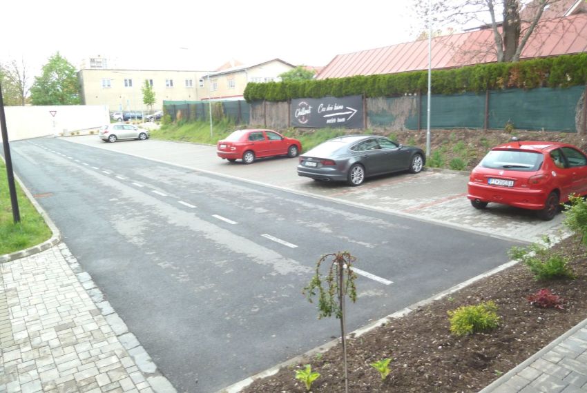 Prenájom obchodné Lučenec-8