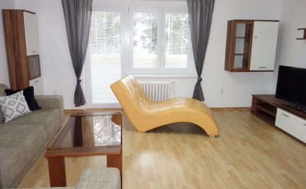 Na prenájom: 3-izbový byt s lodžiou 85 m2 na ul. G. Viesta, Sihoť I, Trenčín