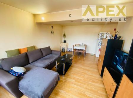 Exkluzívne APEX reality 2i. byt na Šoltésovej ul v Hlohovci, 48 m2