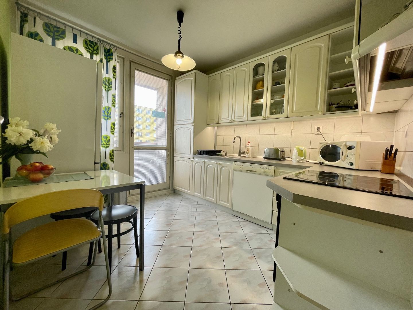 Iný-Predaj-Bratislava - mestská časť Petržalka-235 000 €