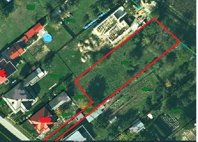 EXKLUZÍVNE - Na predaj pozemok v obci Drienov na výstavbu Rodinného domu