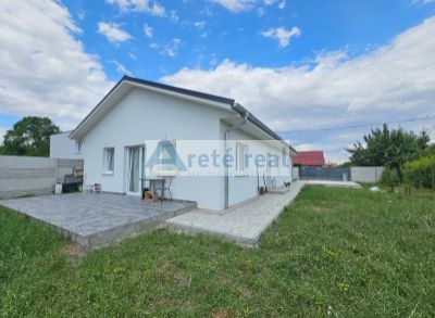 Areté real - Predaj novostavby 4- izbového tehlového rodinného domu v obci Blahová