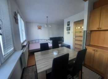 REZERVOVANÝ - Predaj zariadeného 1 izb. bytu, 30 m2, kúpou ihneď voľný, Gazdovský rad