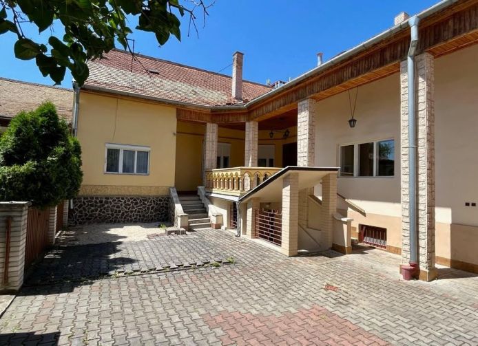 Rodinný dom - polyfunkčný objekt Lučenec ID 2199