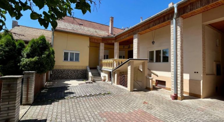 Rodinný dom - polyfunkčný objekt Lučenec ID 2199