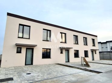 Rezerované 5 izbový rodinný dom za cenu bytu v novej časti Miloslavov