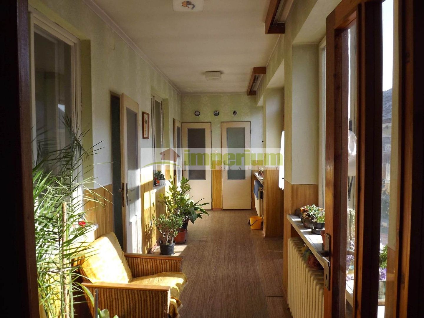 Imperium RK Vám ponúka  starší 4-izbový rodinný dom v okrese Dunajská Streda, v obci Trnávka