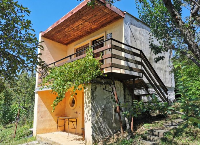 Murovaná chatka Lučenec 2202