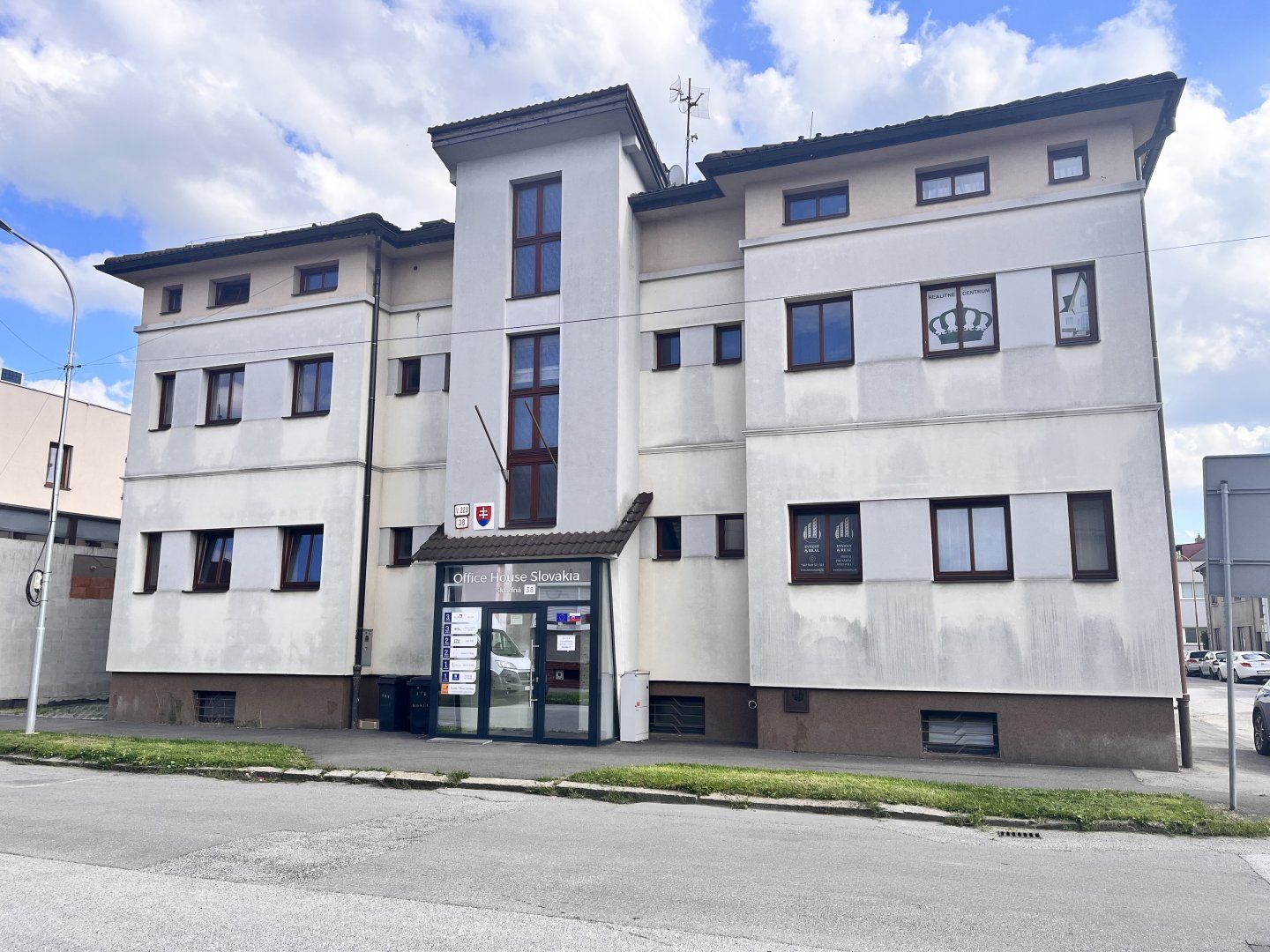 Iný-Prenájom-Košice - mestská časť Juh-770.00 €