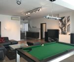 3 izbový nadštandardný byt, 130 m2 + terasa + balkón, 2x garážové státie, Trenčín, Nám. sv. Anny / centrum