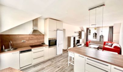 *NOVOSTAVBA* Zariadený 2 izbový byt s parkovacím státím - IHNEĎ VOĽNÝ