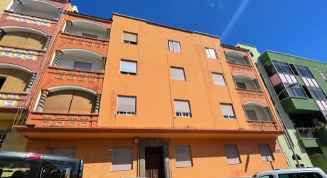 Kuchárek-real: Ponúka 4-izbový byt v centre Santa Cruz Calle Lope de Vega