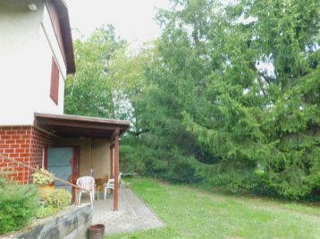 Rekreačný pozemok - záhrada s murovanou chatou v Miloslavove - Alžbetin dvor - výborné dopravné spojenie - volajte 0917 346296