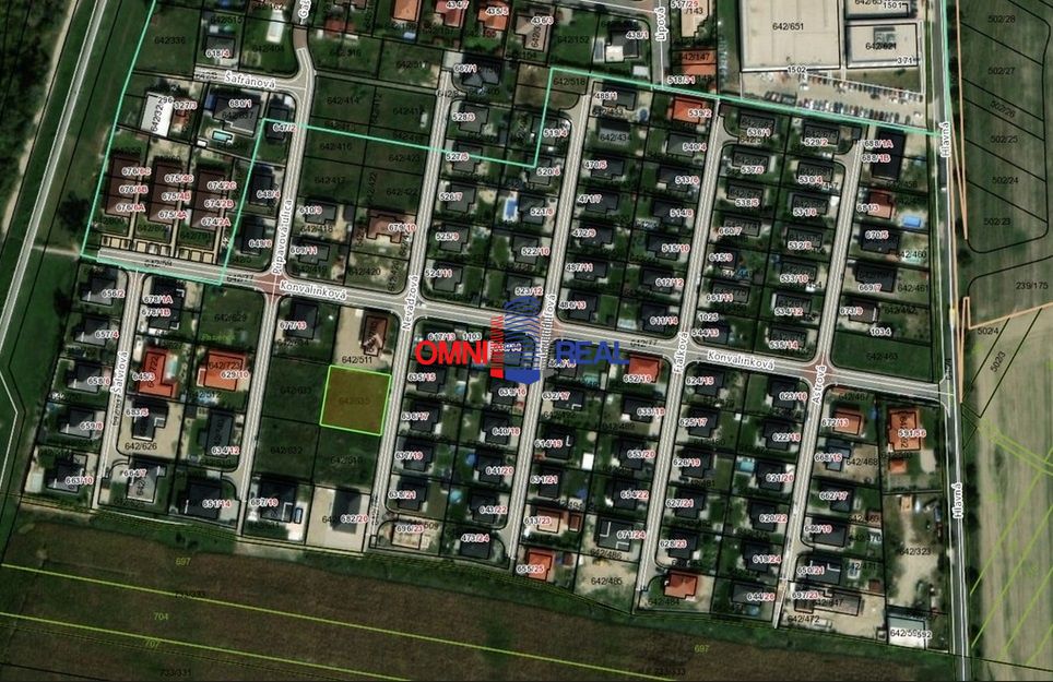 Pozemok na výstavbu rodinného domu, Kalinkovo, so sieťami, Nevädzova ul., 875 m2