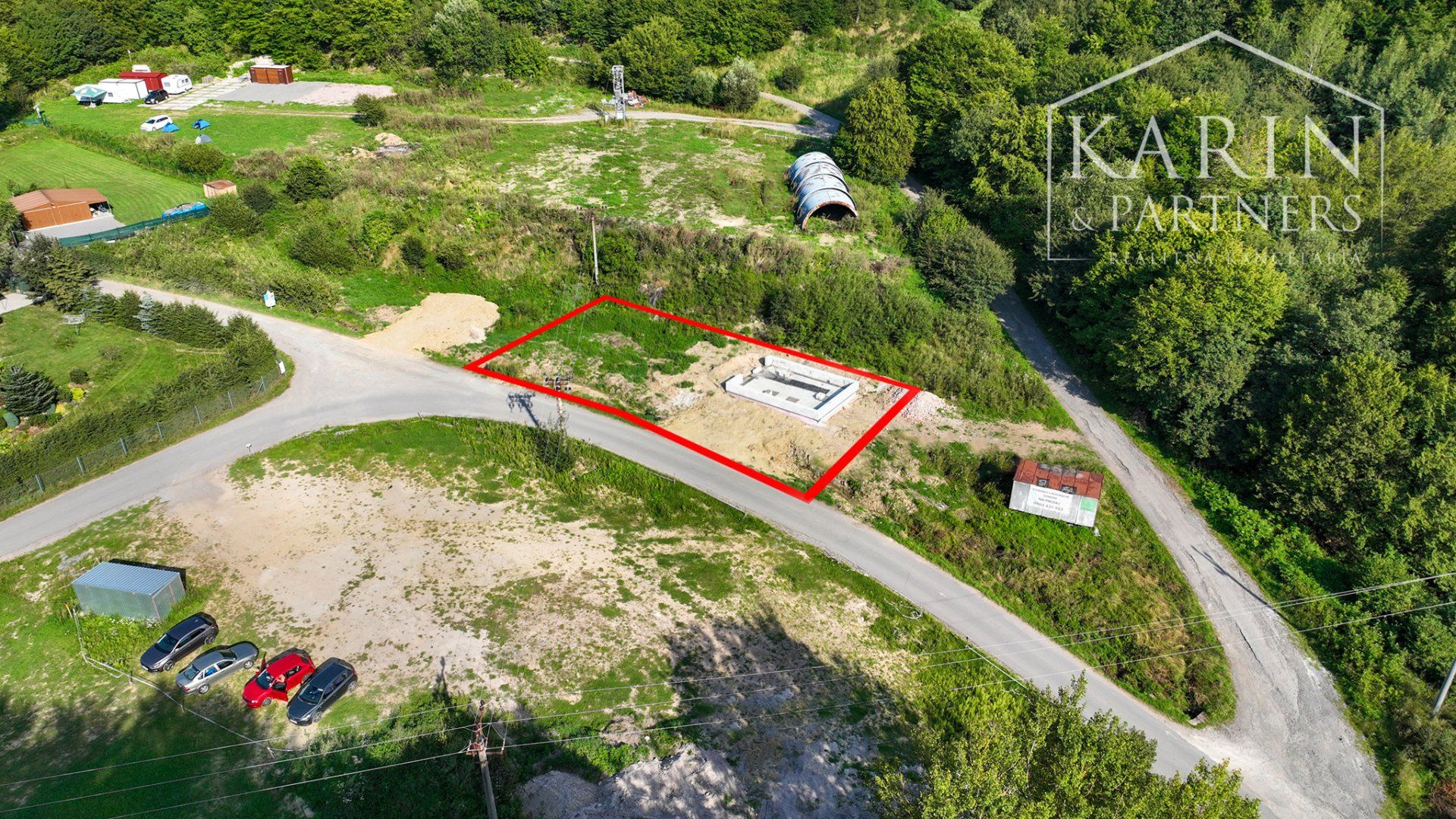 Dvojpodlažný rodinný / rekreačný dom vo výstavbe, 400m od jazera Banský Studenec – Banská Štiavnica