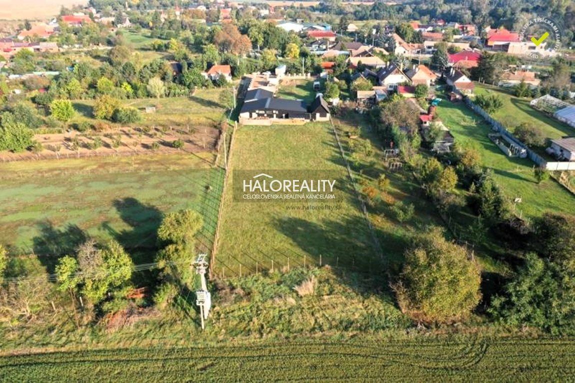 HALO reality - Predaj, výrobný priestor -  farma, Želiezovce - EXKLUZÍVNE HALO REALITY