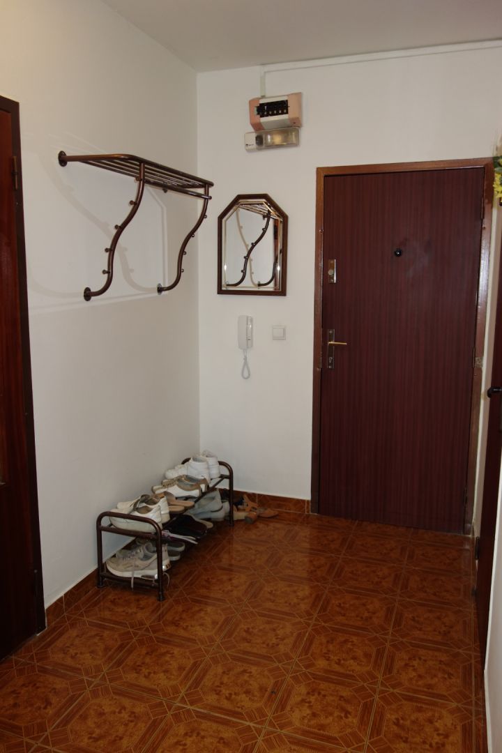 Slnečný 3-izbový byt na ul. T. Vansovej v Trenčíne - Juh II