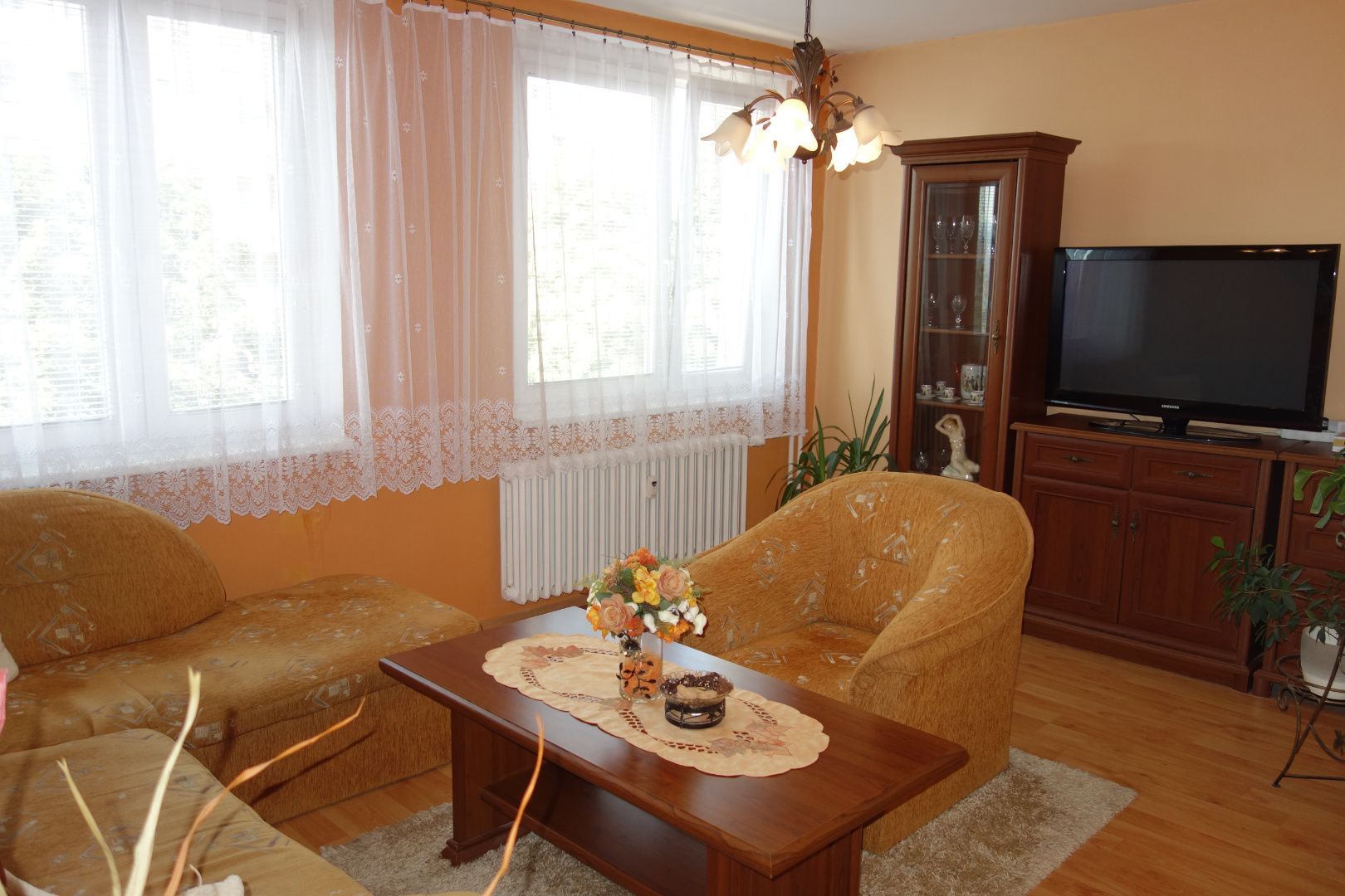 Slnečný 3-izbový byt na ul. T. Vansovej v Trenčíne - Juh II