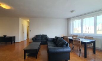 3-izb. byt s balkónom v BA I. na Hradnom kopci / 2- bedroom apartment with balcony in Bratislava I. on the Castle hill