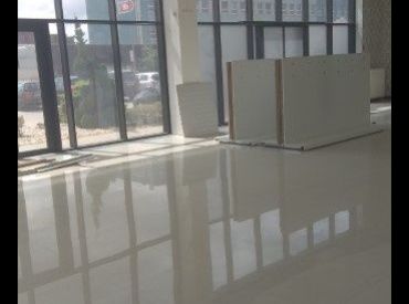 STARÁ VAJNORSKÁ, BA III, Nové mesto - obchodný priestor 150m2