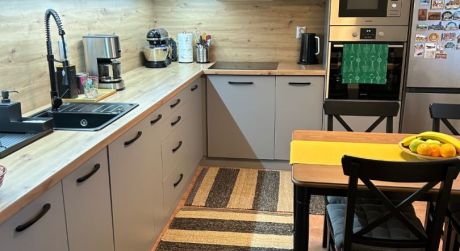 Kuchárek - real: Ponúkame na predaj pekný 3 izbový byt v Pezinku