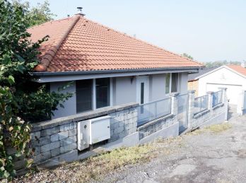 Ponúkame na predaj  RD v obci Lehota.