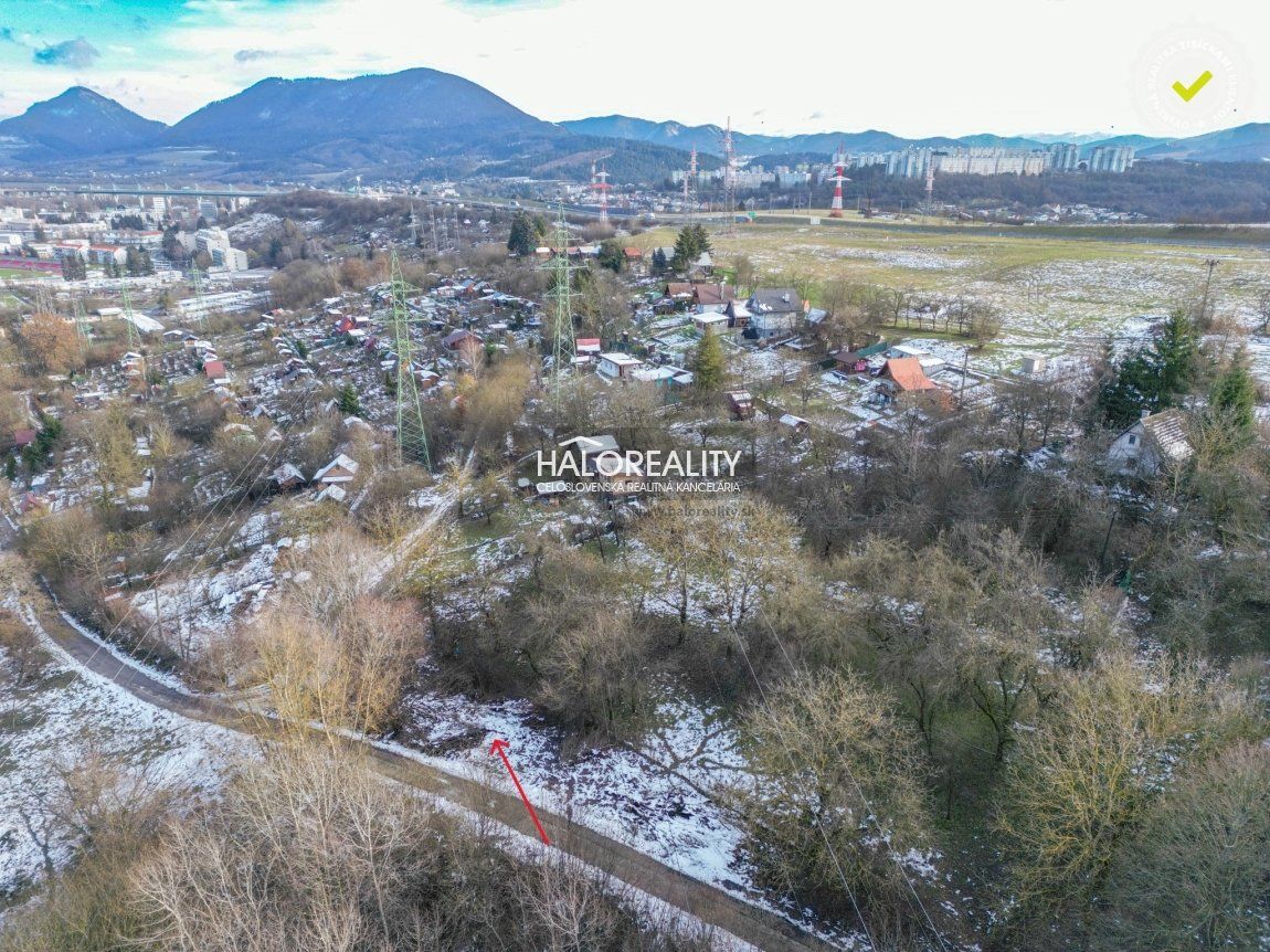 HALO reality - Predaj, záhradný pozemok   937 m2 Považská Bystrica - ZNÍŽENÁ CENA - EXKLUZÍVNE HALO REALITY
