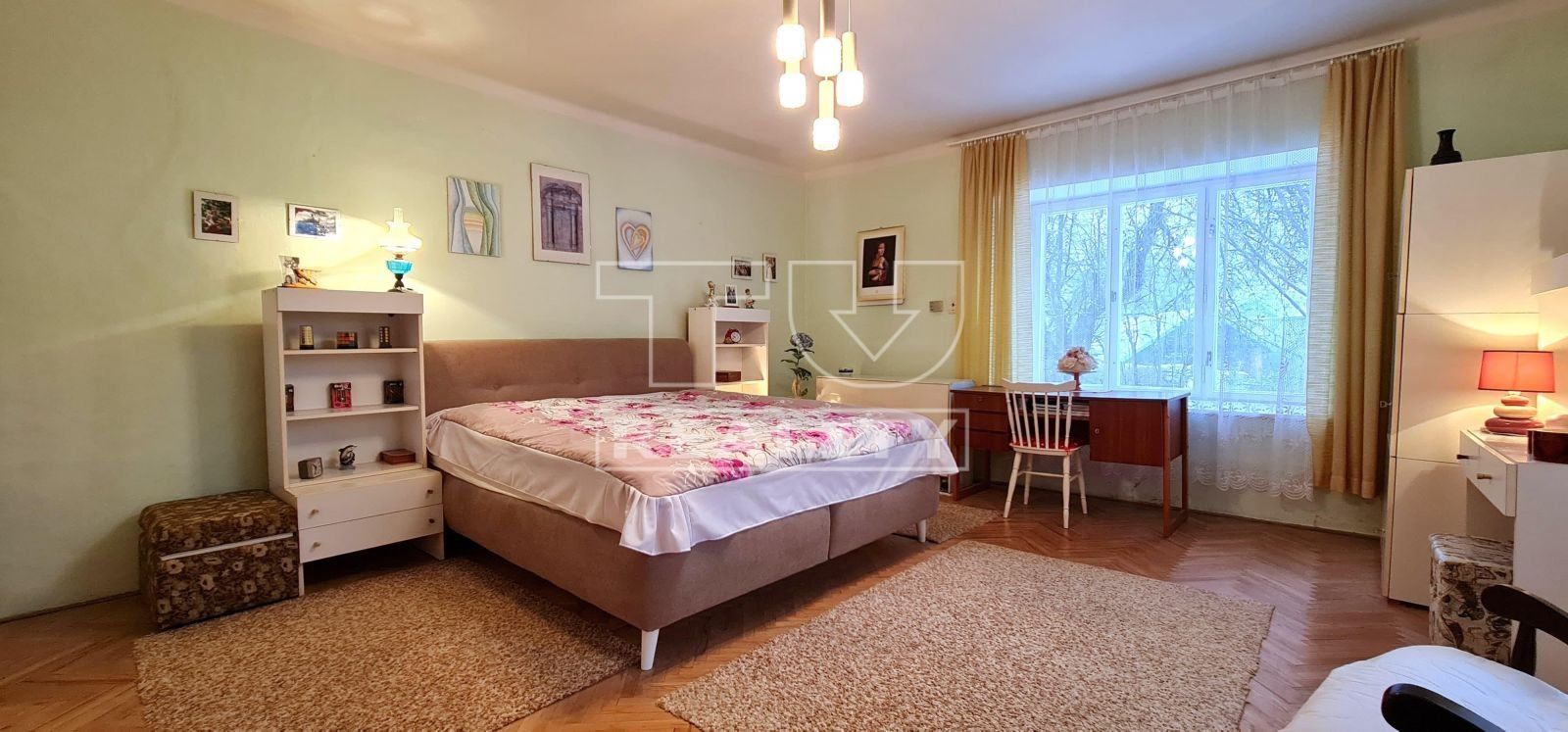 TUreality ponúka: Na predaj veľký dom v historickom meste Kremnica s rôznymi možnosťami využitia