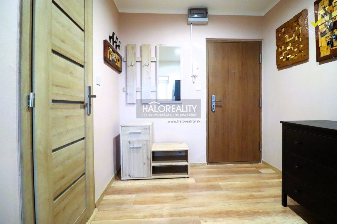 HALO reality - Predaj, jednoizbový byt Kalná nad Hronom, kompletná rekonštrukcia - EXKLUZÍVNE HALO REALITY