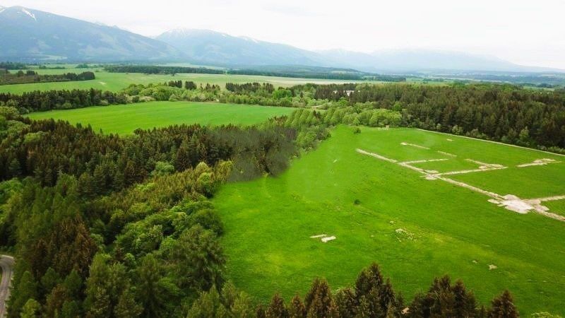 Ponúkame na predaj stavebný pozemok o rozlohe 645m2.