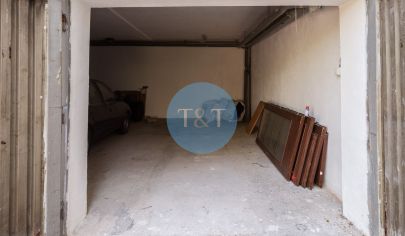 Na predaj garáž v bytovom dome na Ľubinskej ulici - Staré Mesto