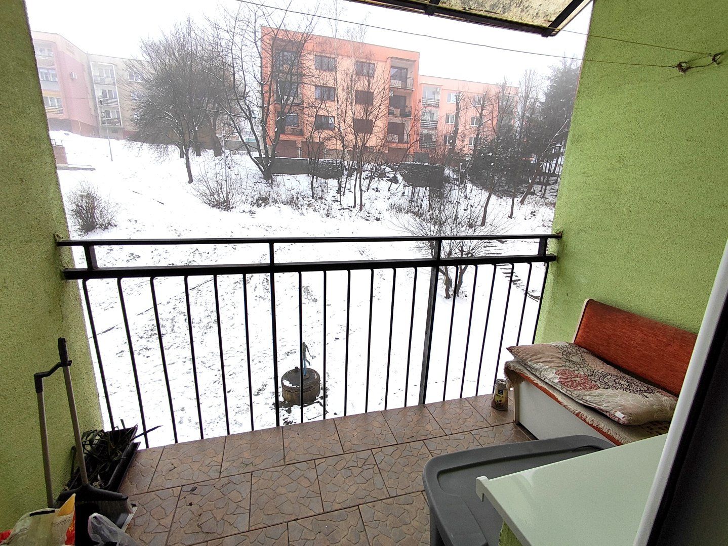 Na predaj priestranný 2 izbový byt v centre mesta Vranova nad Topľou