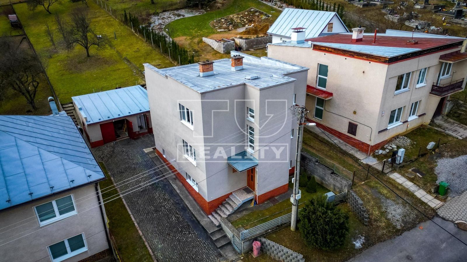 Predaj rodinného domu v blízkosti Banskej Bystrici v obci Nemce, pozemok 1253 m2