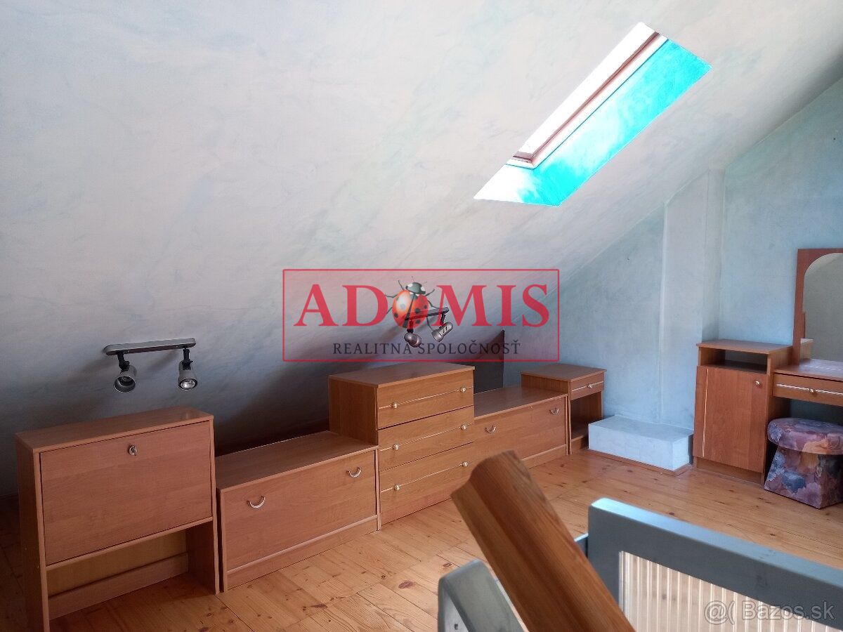 ADOMIS - predáme 3izb priestranný byt 127m2 v centre mesta, len 100m od Dómu Sv. Alžbety, Hlavná ulica Košice.