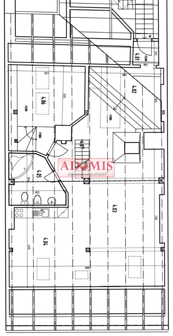 ADOMIS - predáme 3izb priestranný byt 127m2 v centre mesta, len 100m od Dómu Sv. Alžbety, Hlavná ulica Košice.