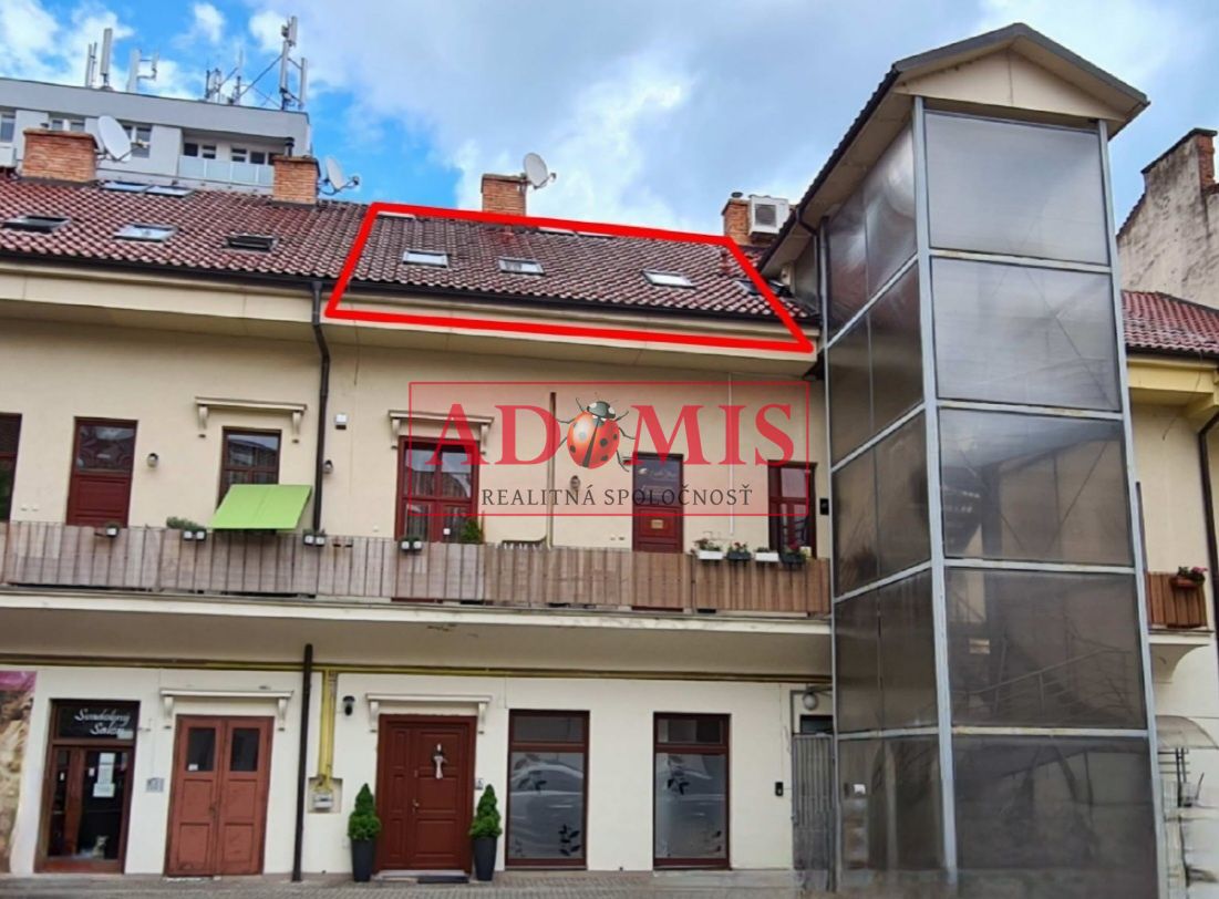 ADOMIS - predáme nadštandardný 4izb byt - mezonet v podkroví 138m2, 2x kúpelńa,parkovanie vo dvore,historická budova, Košice centrum, Mlynská ulica.