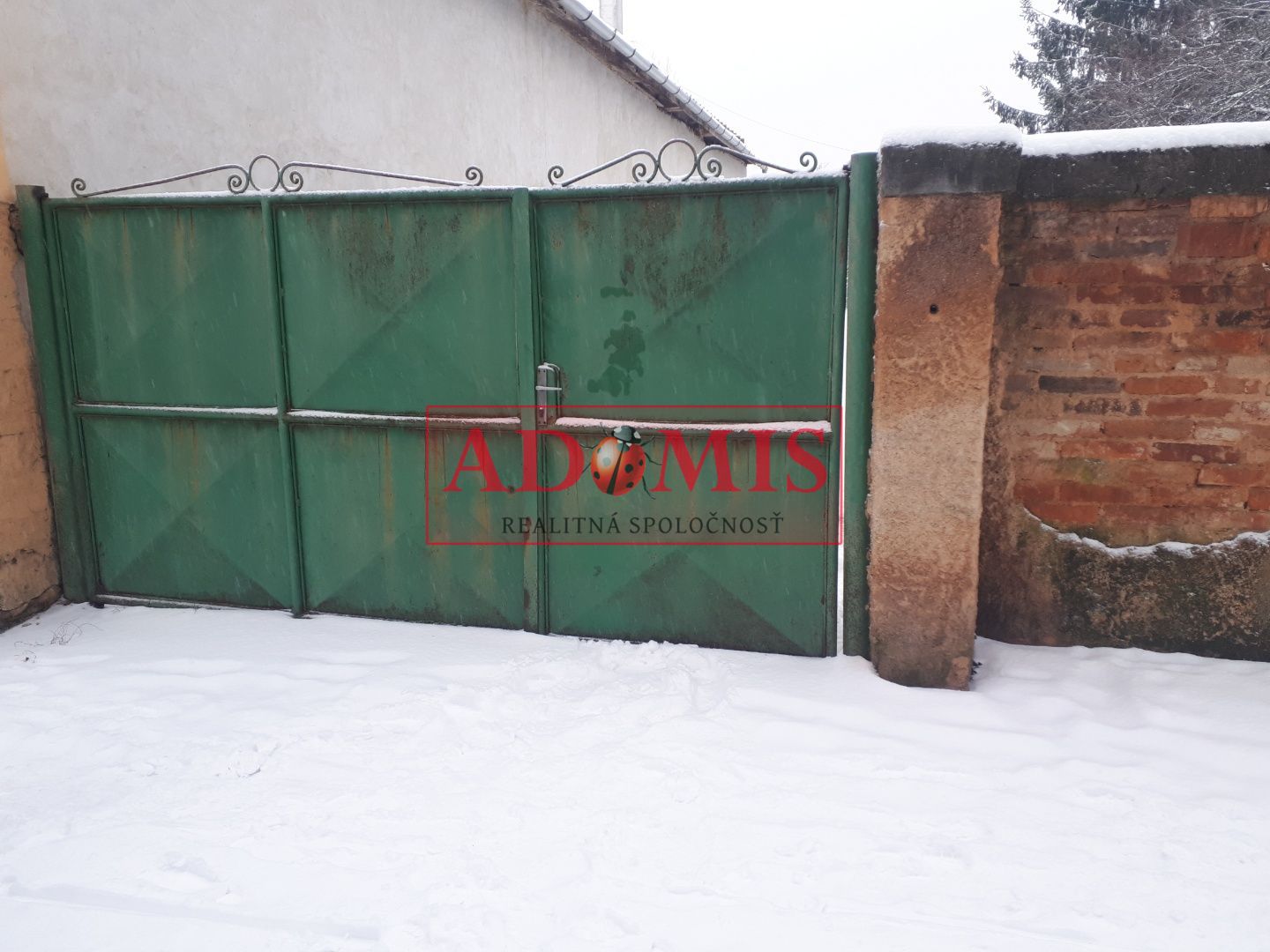 ADOMIS – na predaj stavebný pozemok v obci Moldava nad Bodvou