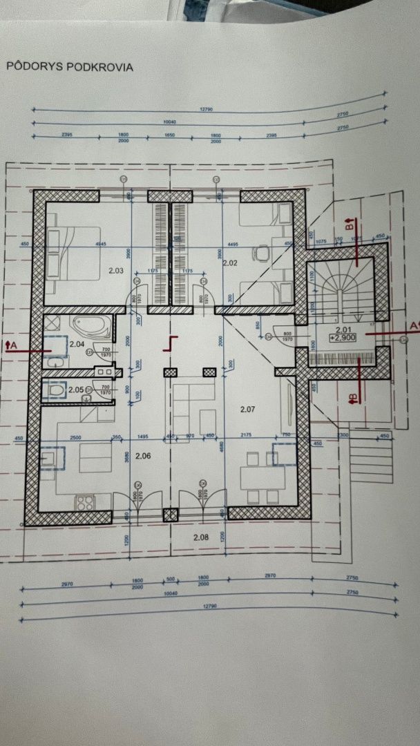 Adas –reality vám exkluzívne ponúka na predaj podpivničený  rodinný,  dom v Podskalke na vyhľadávanej ul. Lesná.